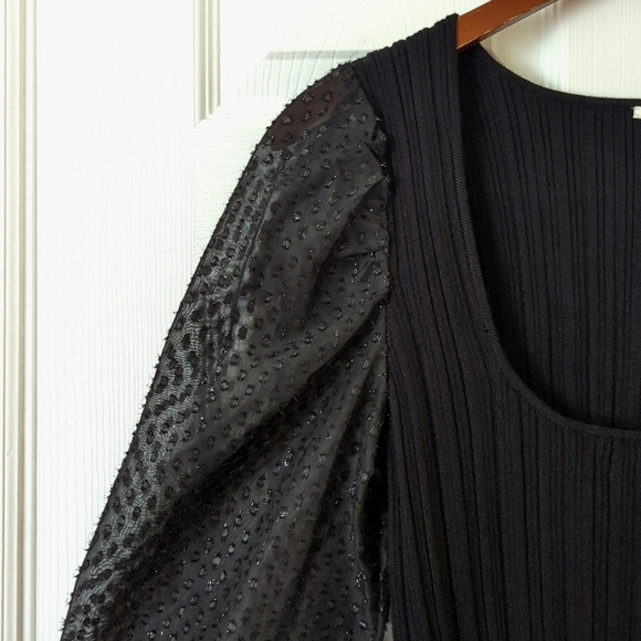 Anthropologie Ribbed Knit Scoop Neck Sheer Shimmer Puff Sleeve Sweater Black S - Picture 3 of 10